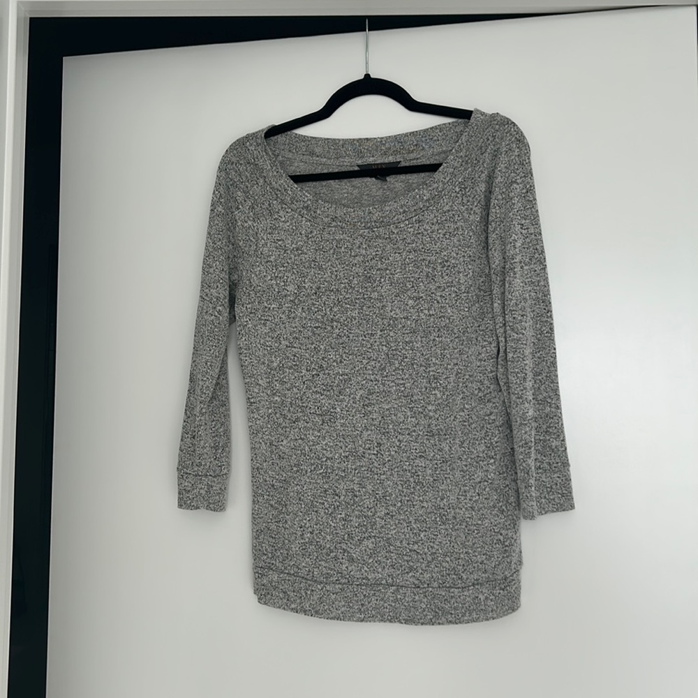 Size S MIX by 41Hawthorne Gray Sweater